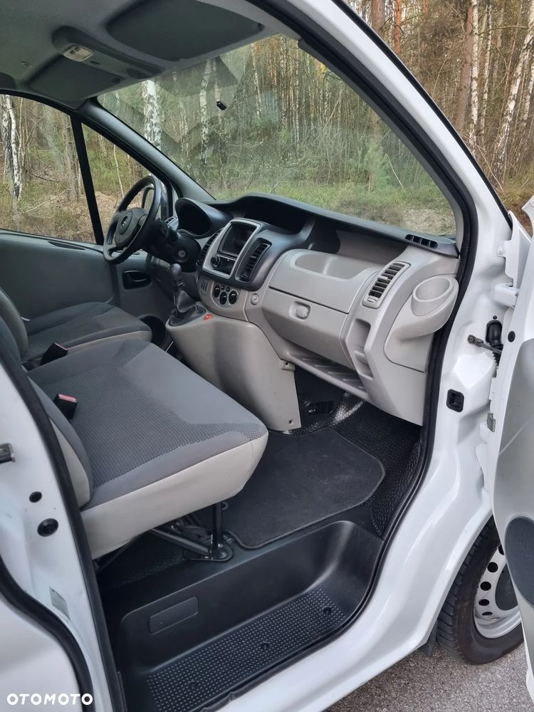 Opel Vivaro - 4