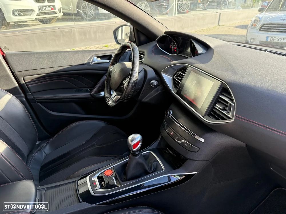 Peugeot 308 GTi by Sport - 25