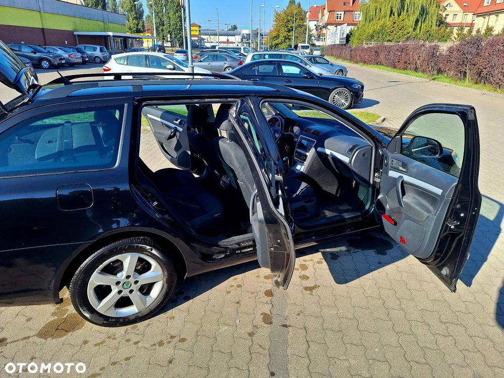 Skoda Octavia 1.8 TSI Family Plus - 19