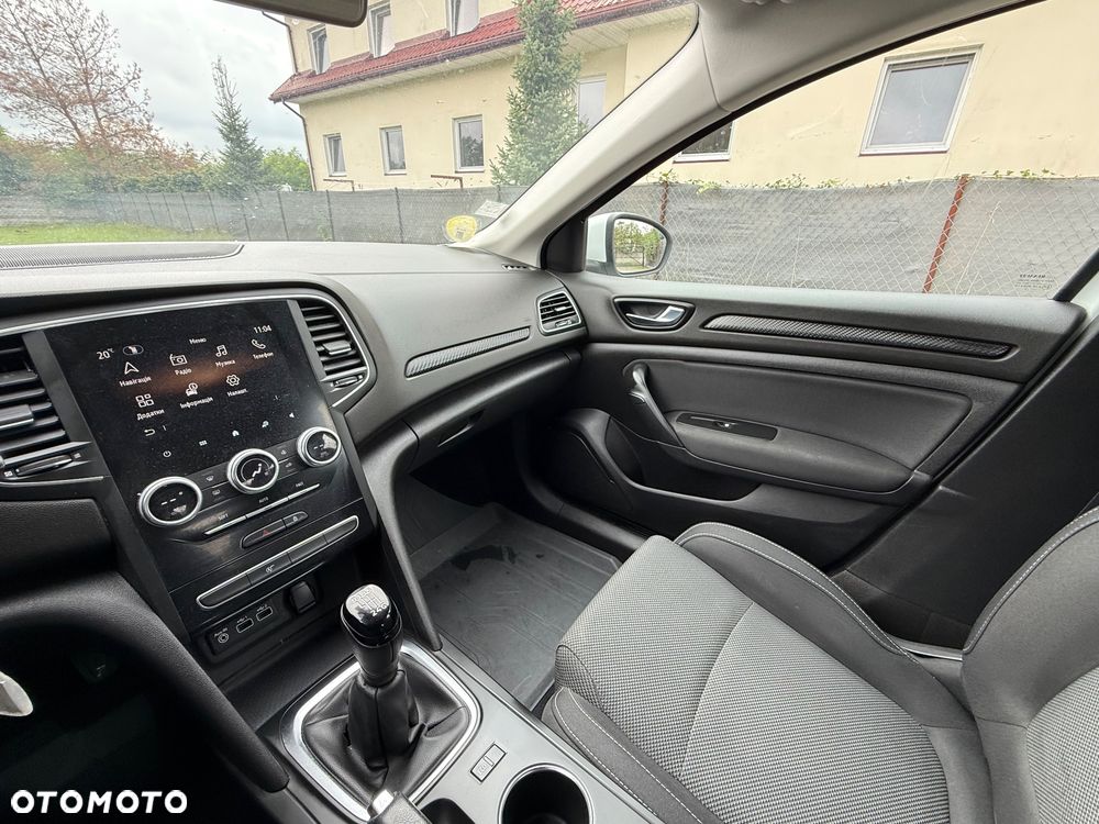 Renault Megane 1.5 Blue dCi Intens - 8