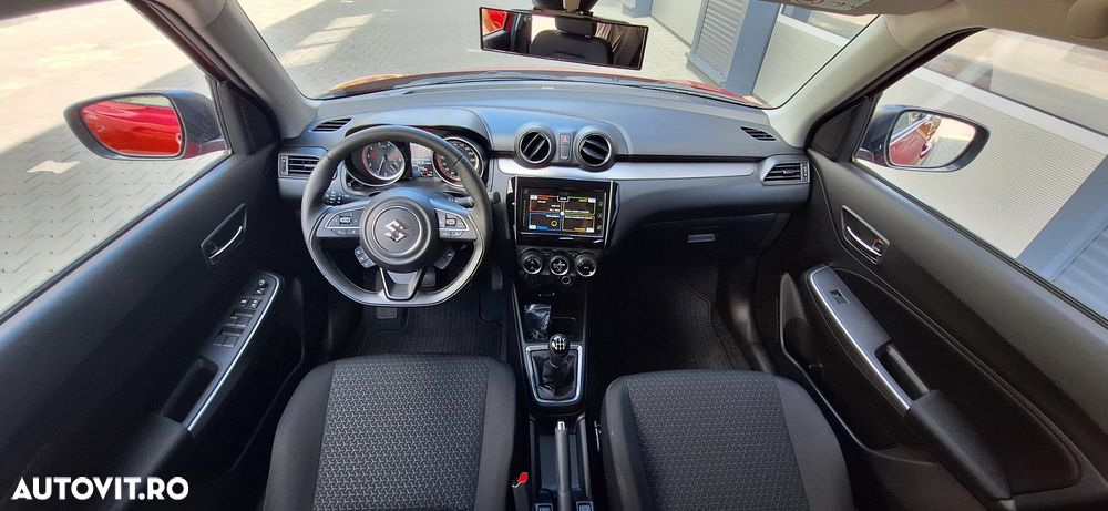 Suzuki Swift 1.2 Dualjet 12V MHEV Spirit - 10