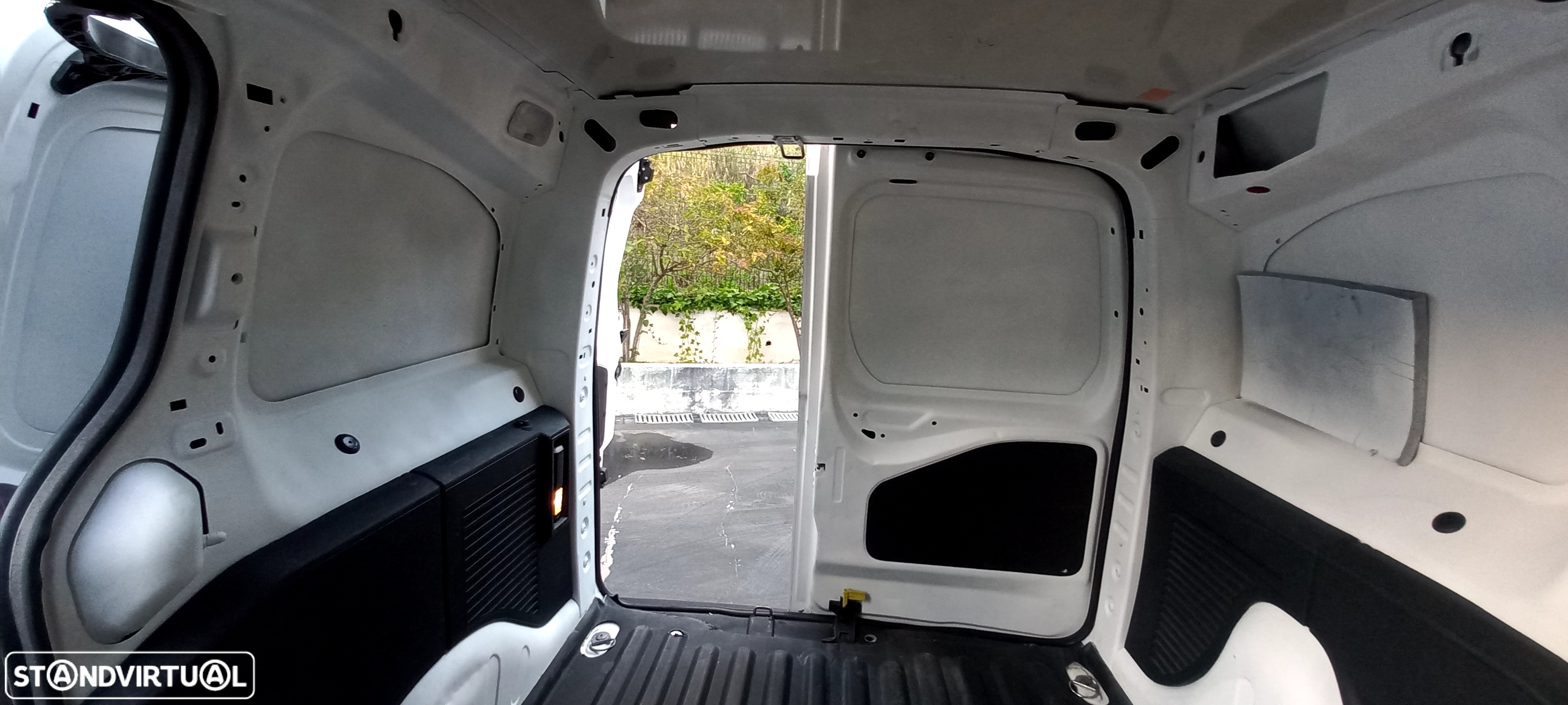 Peugeot Partner - 33