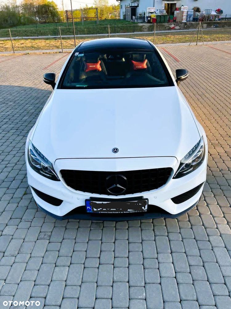 Mercedes-Benz Klasa C 200 4Matic 9G-TRONIC AMG Line - 6