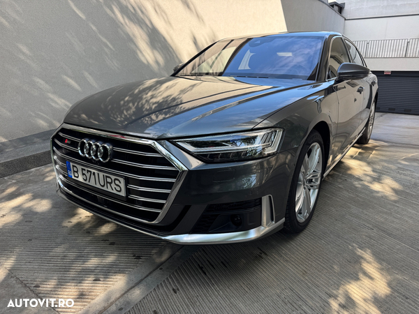 Audi S8 4.0 TFSI quattro Tiptronic