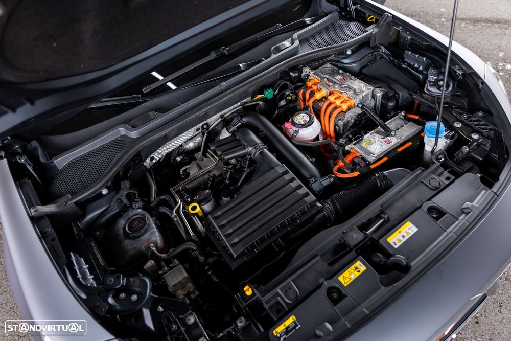 Cupra Formentor VZ 1.4 e-Hybrid DSG - 26