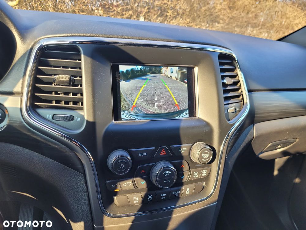 Jeep Grand Cherokee 3.6 V6 Laredo - 10