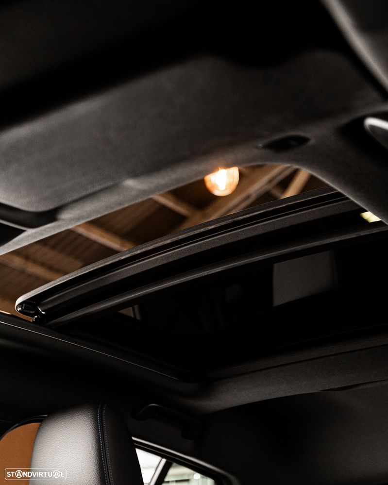 BMW M135i xDrive - 32