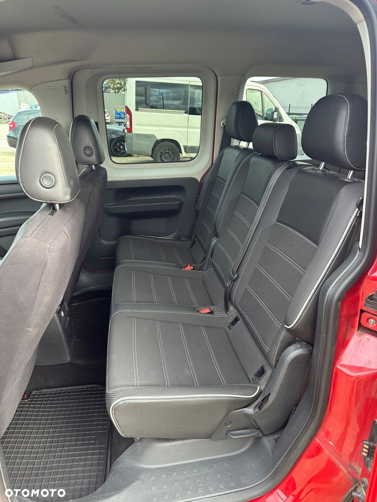 Volkswagen Caddy - 10