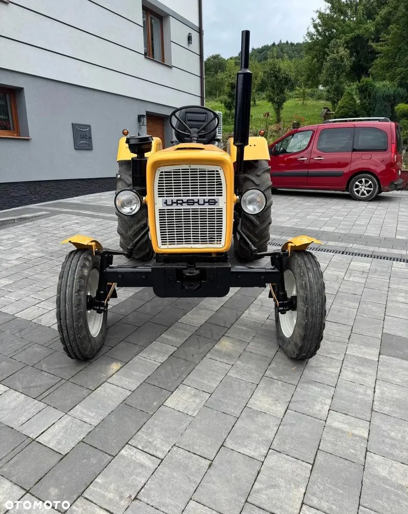 Ursus C330 - 4