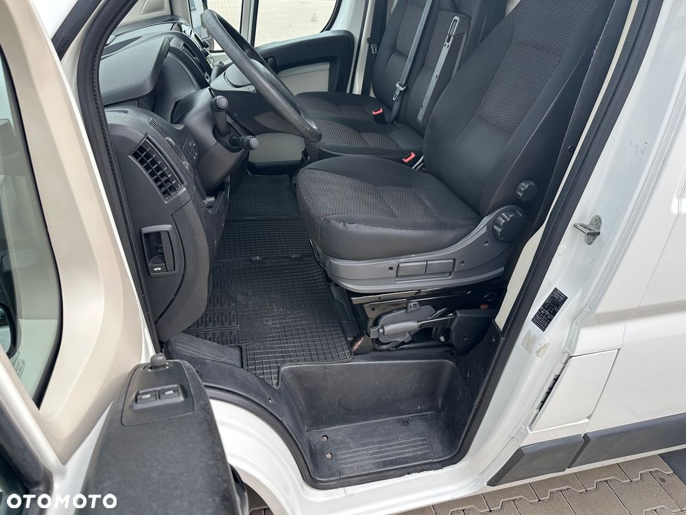 Peugeot Boxer - 25