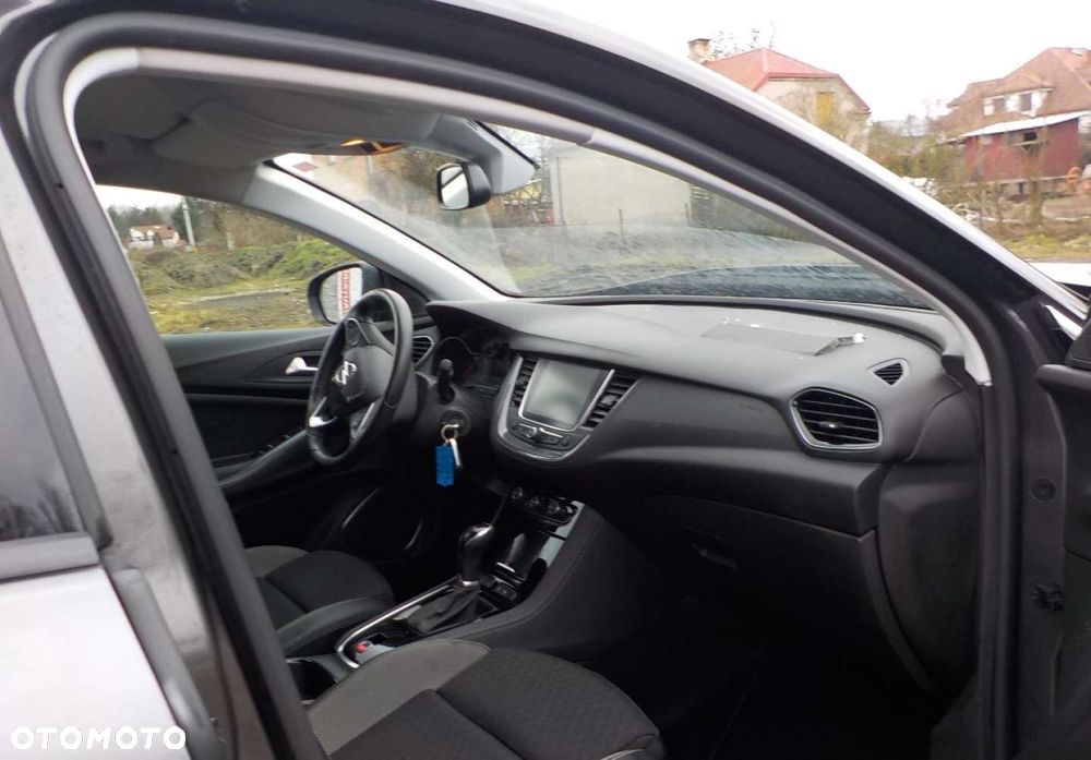 Opel Grandland X - 19