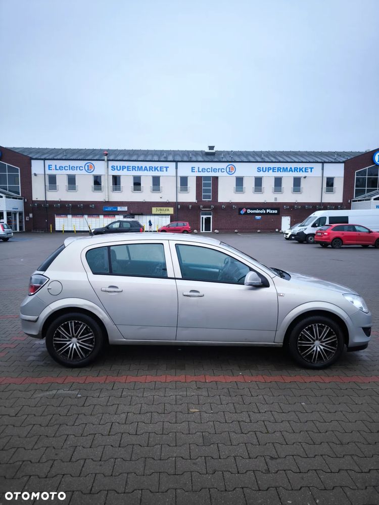 Opel Astra 1.4 - 3
