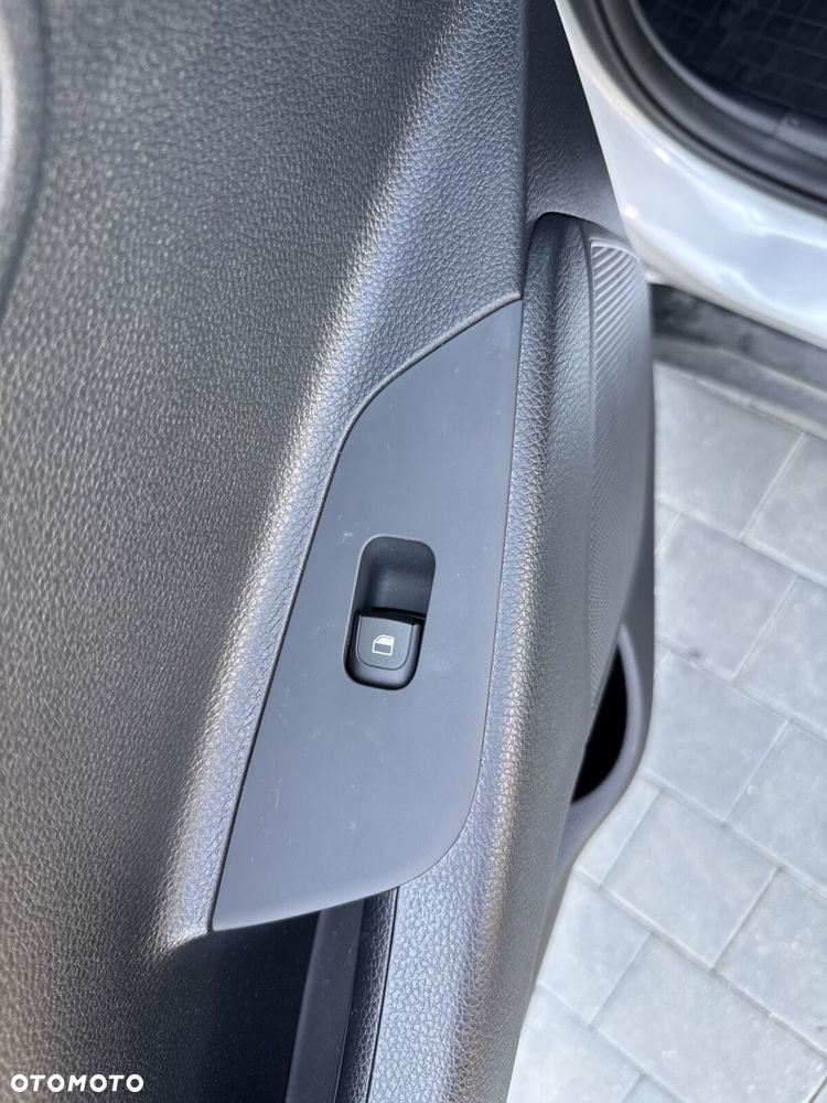 Kia Stonic 1.2 M - 26