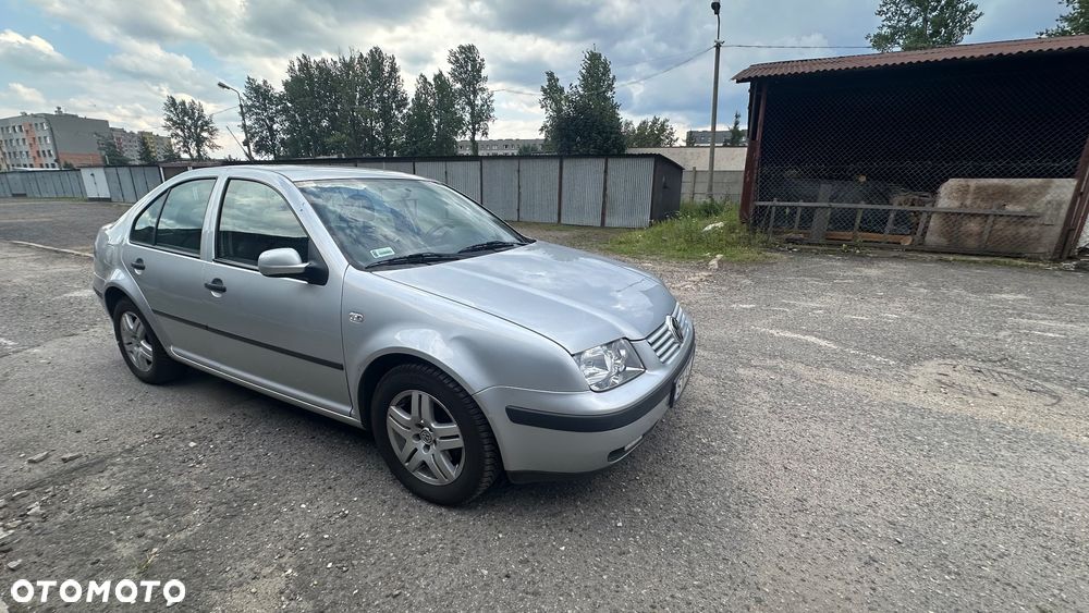 Volkswagen Bora 1.9 SDI - 8