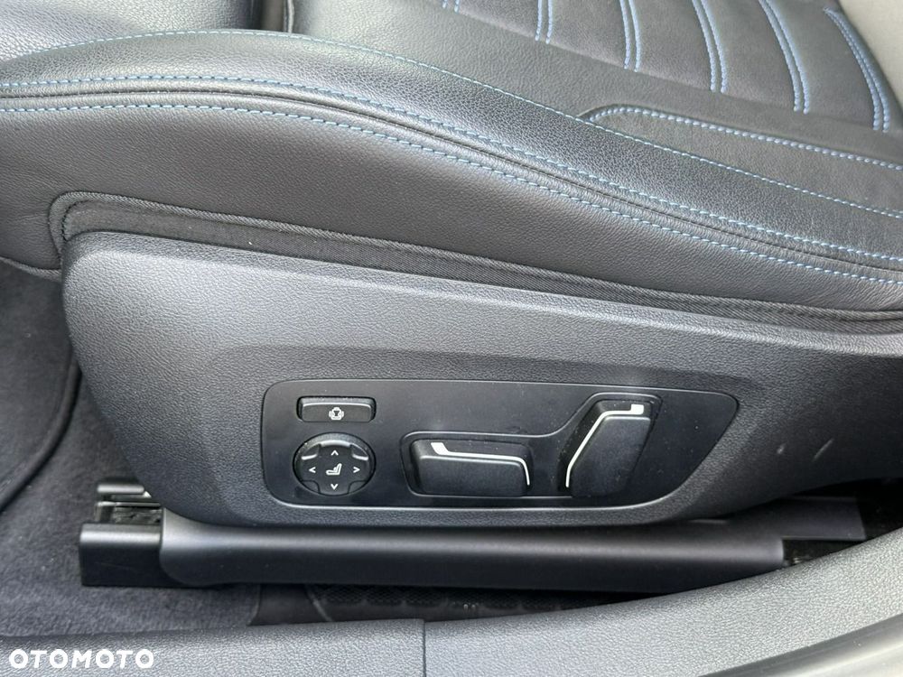 BMW Seria 3 - 15