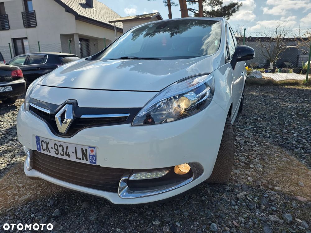 Renault Grand Scenic dCi 110 EDC Bose Edition - 4