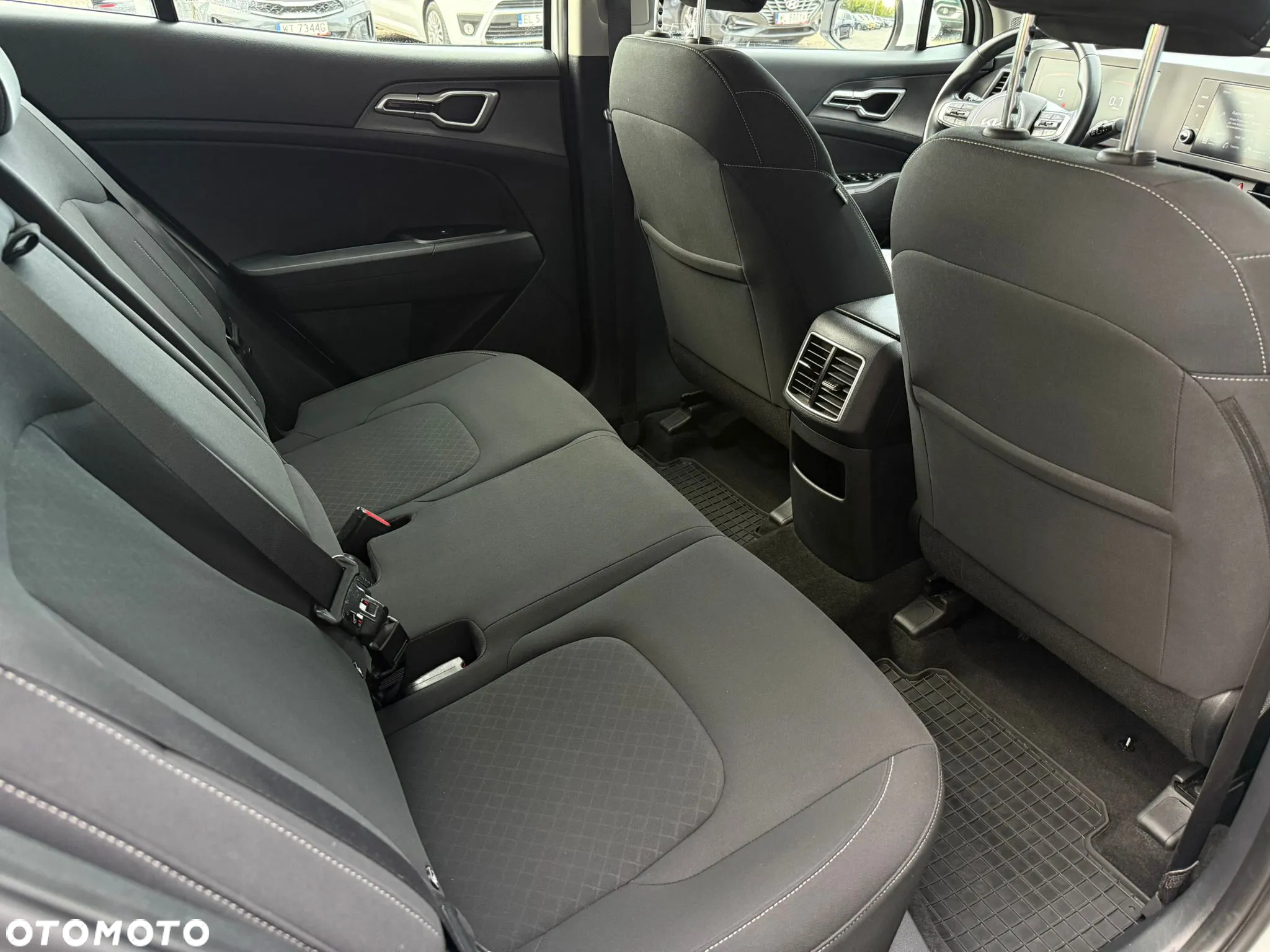 Kia Sportage - 14