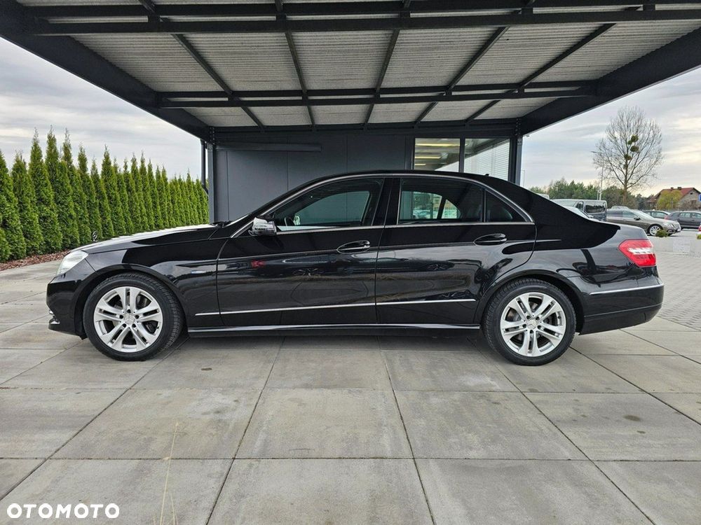 Mercedes-Benz Klasa E - 9