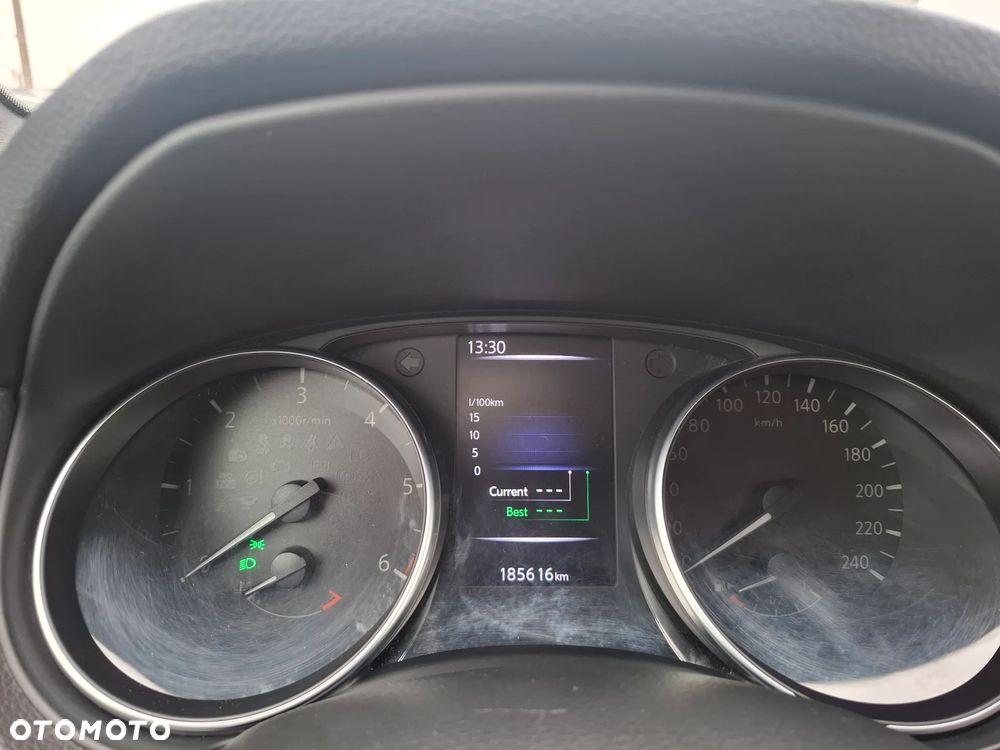 Nissan Qashqai - 23