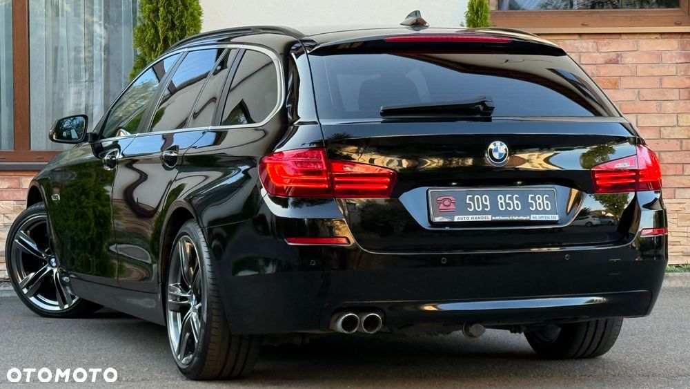 BMW Seria 5 525d Touring Modern Line - 13