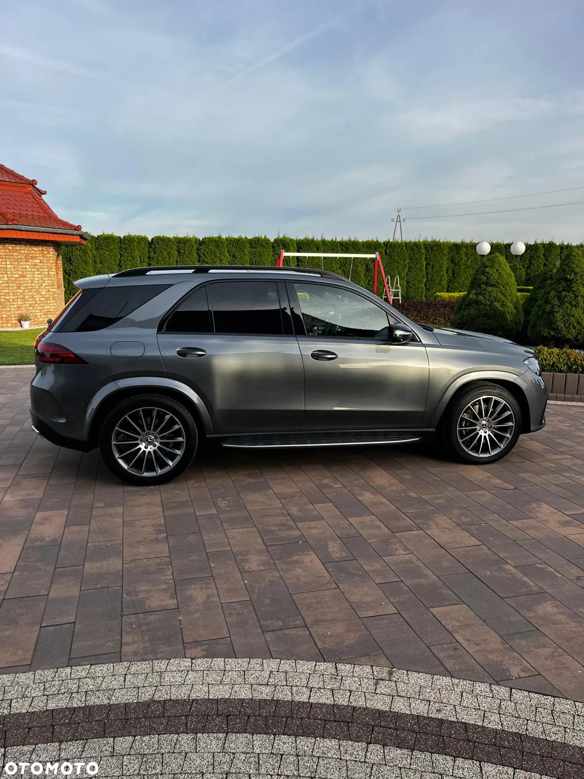 Mercedes-Benz GLE - 10