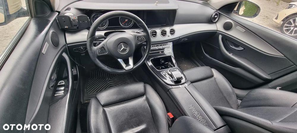 Mercedes-Benz Klasa E 200 d 9G-TRONIC - 6