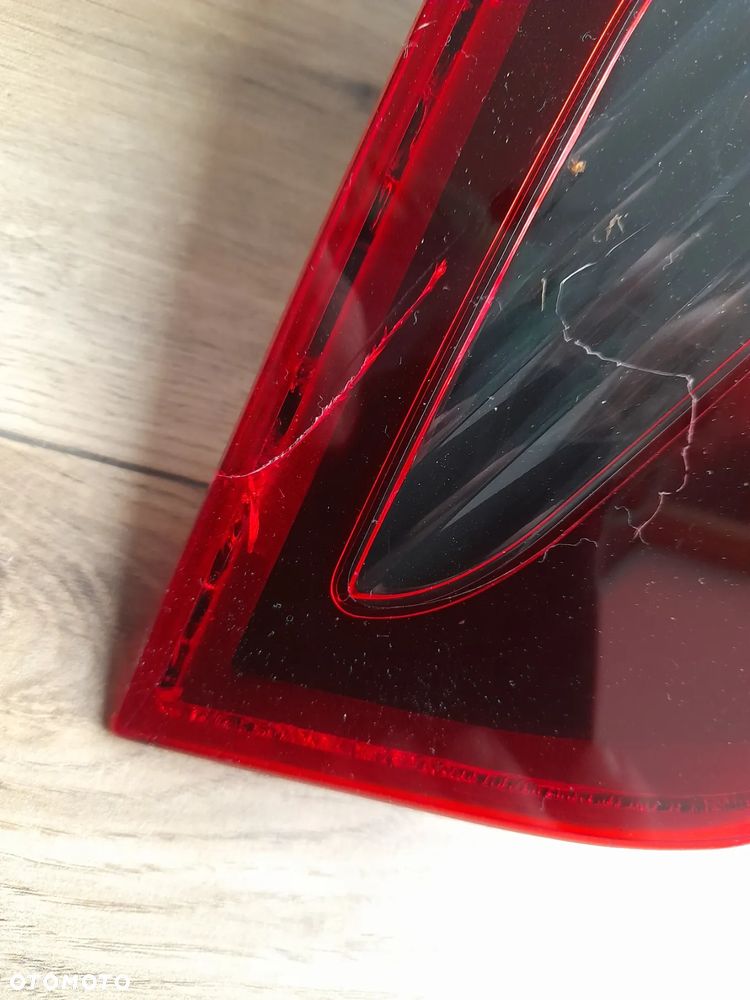 RENAULT LAGUNA III KOMBI LAMPA PRAWA TYLNA TYĽ - 6