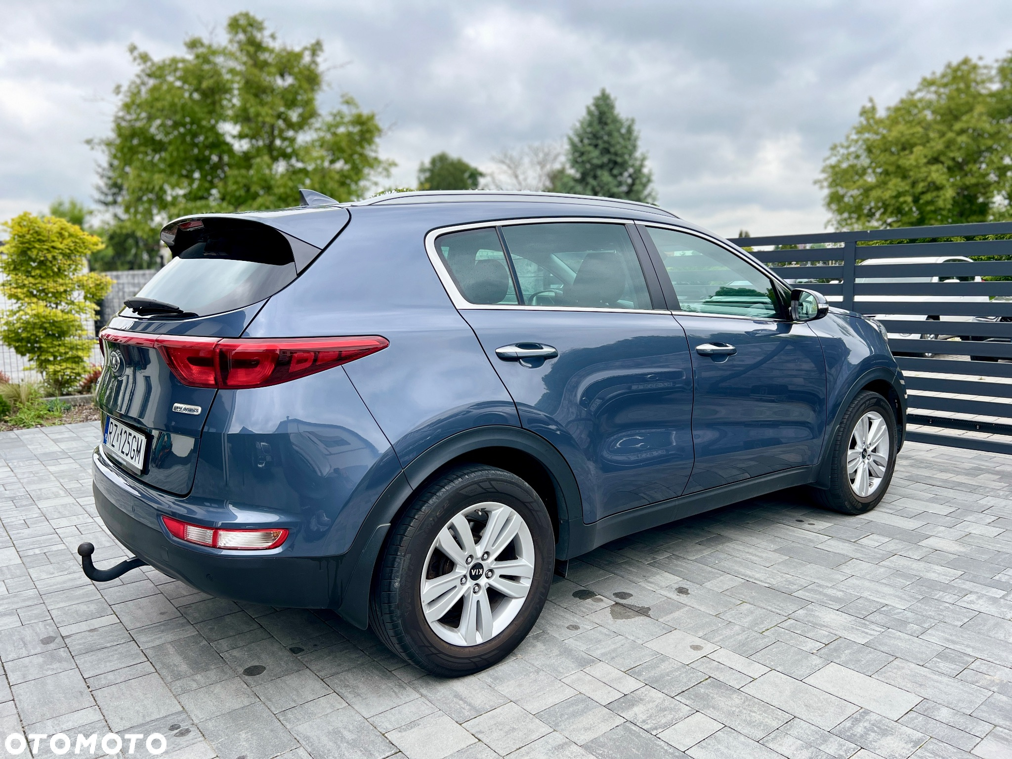 Kia Sportage 1.7 CRDI 2WD ISG Dream-Team Edition - 12