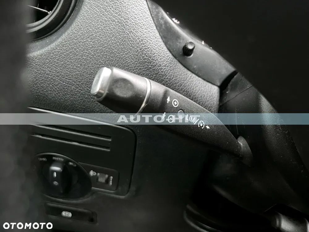 Mercedes-Benz Vito - 27