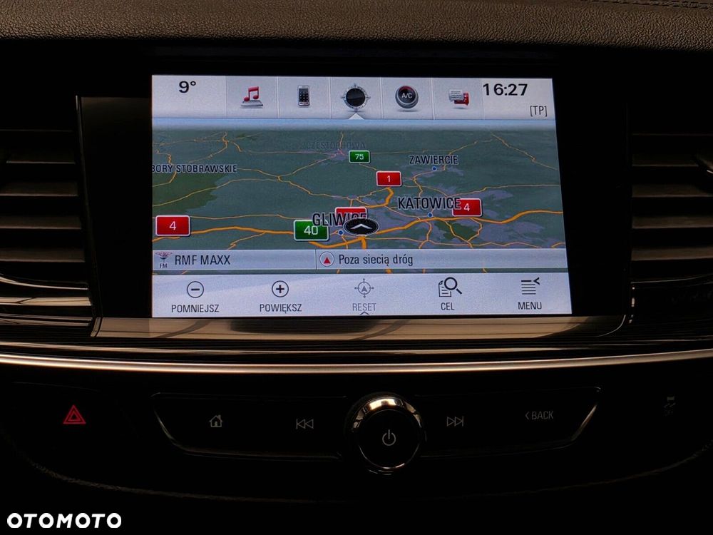Opel Insignia - 18