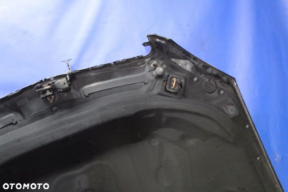 MASKA POKRYWA SILNIKA MERCEDES W221 197 - 12