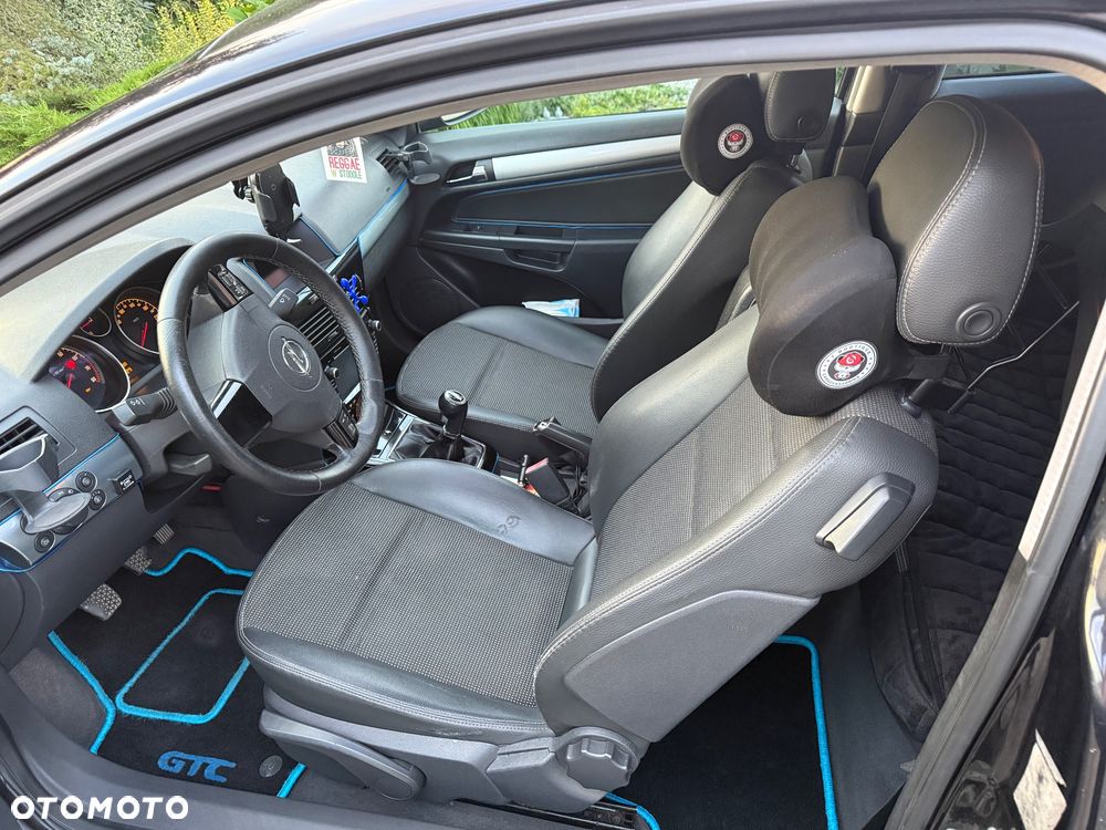 Opel Astra 1.6 T Sport - 28
