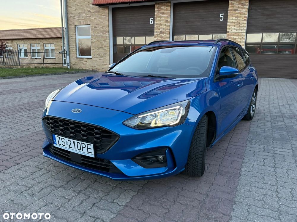 Ford Focus 1.0 EcoBoost ST-Line - 10
