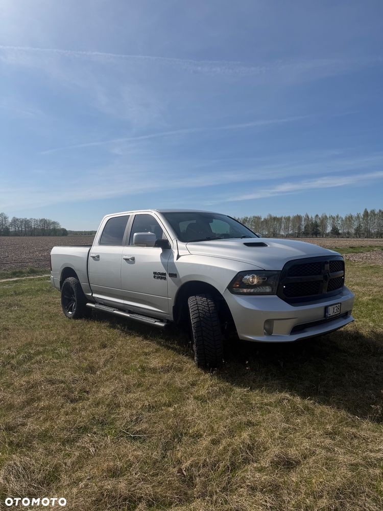 RAM 1500 Crew Cab Sport - 10