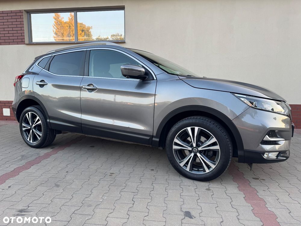 Nissan Qashqai 1.3 DIG-T N-Connecta - 10