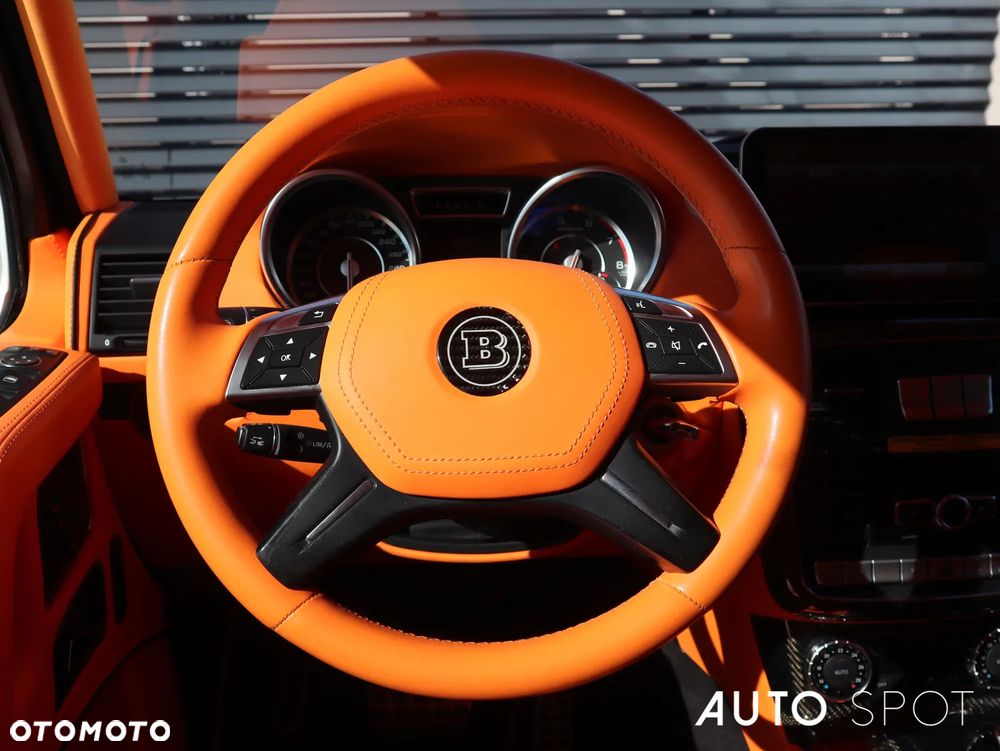 Mercedes-Benz Klasa G 63 AMG AMG SPEEDSHIFT 7G-TRONIC - 25