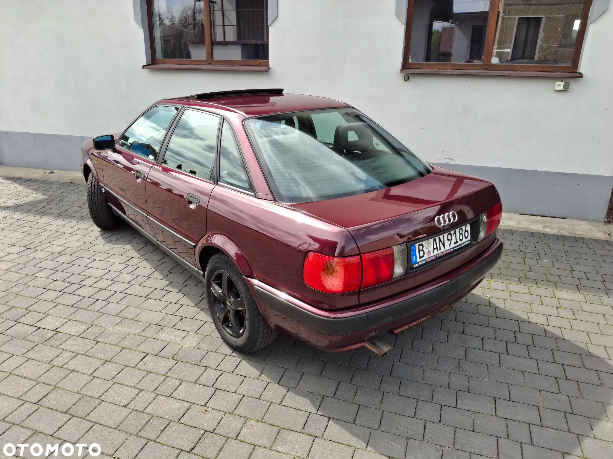 Audi 80 2.0 E - 4
