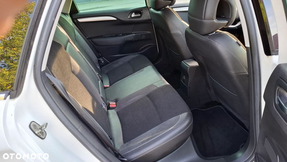 Citroën C4 1.6 VTi Exclusive - 14