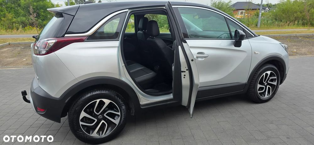 Opel Crossland X 1.2 T Design Line S&S - 21