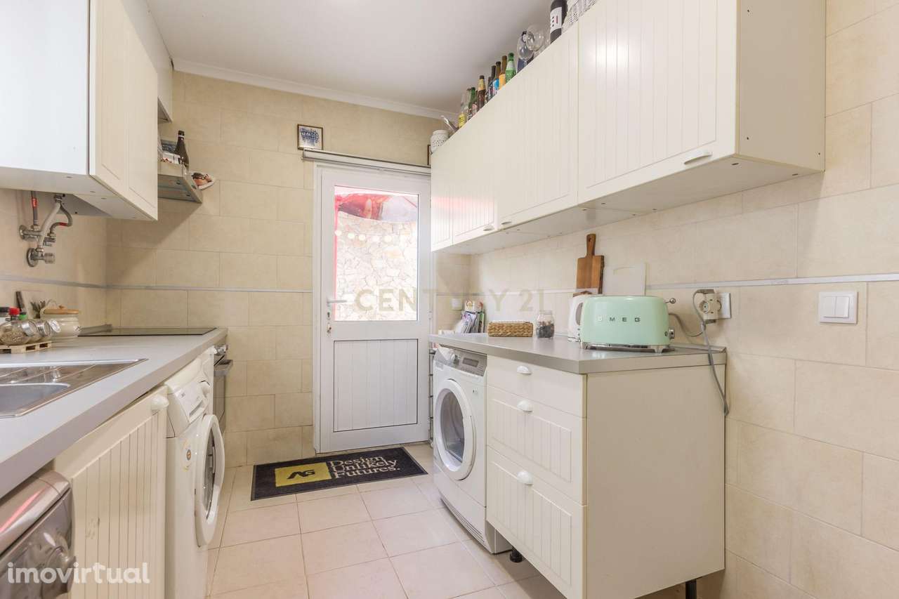 Moradia T3 no Centro da Costa de Caparica - Grande imagem: 5/27