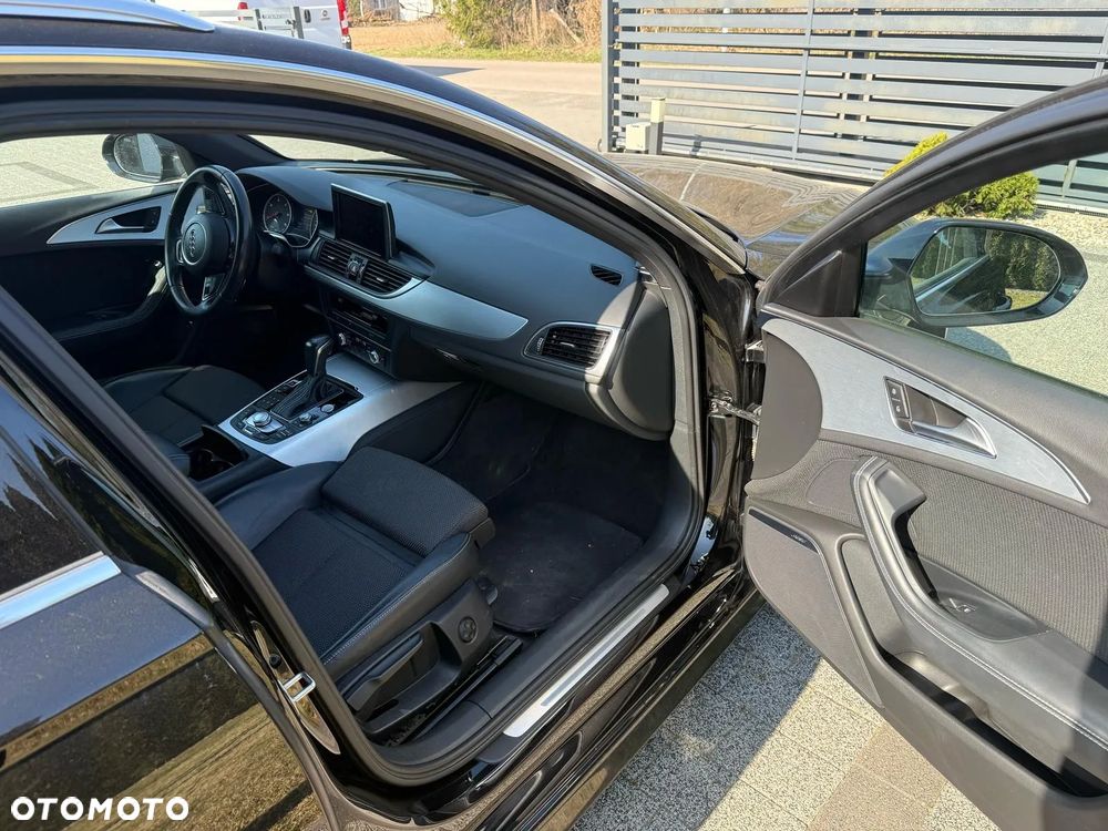Audi A6 - 4