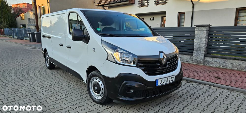 Renault Trafic - 14