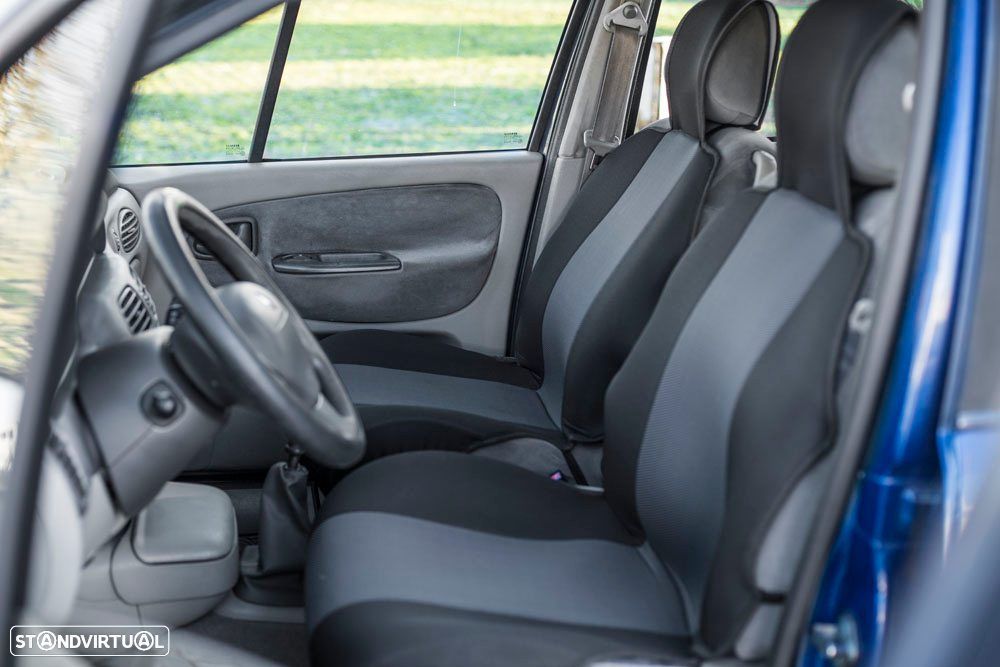 Renault Scénic 1.4 16V Conquest - 19