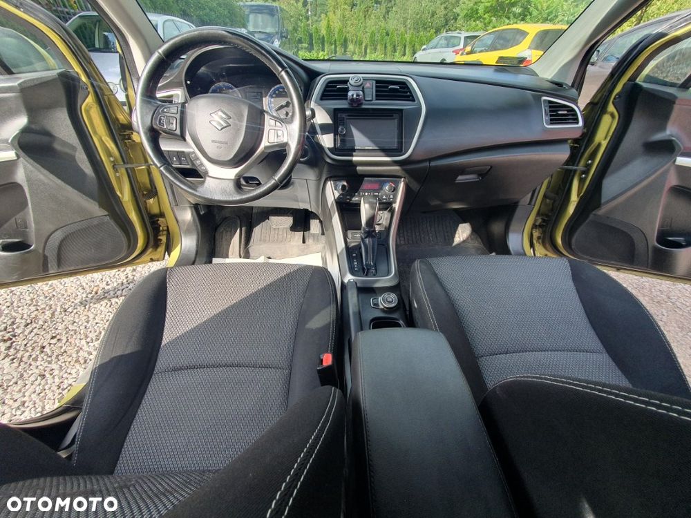 Suzuki SX4 S-Cross 1.6 Premium 4WD CVT - 17