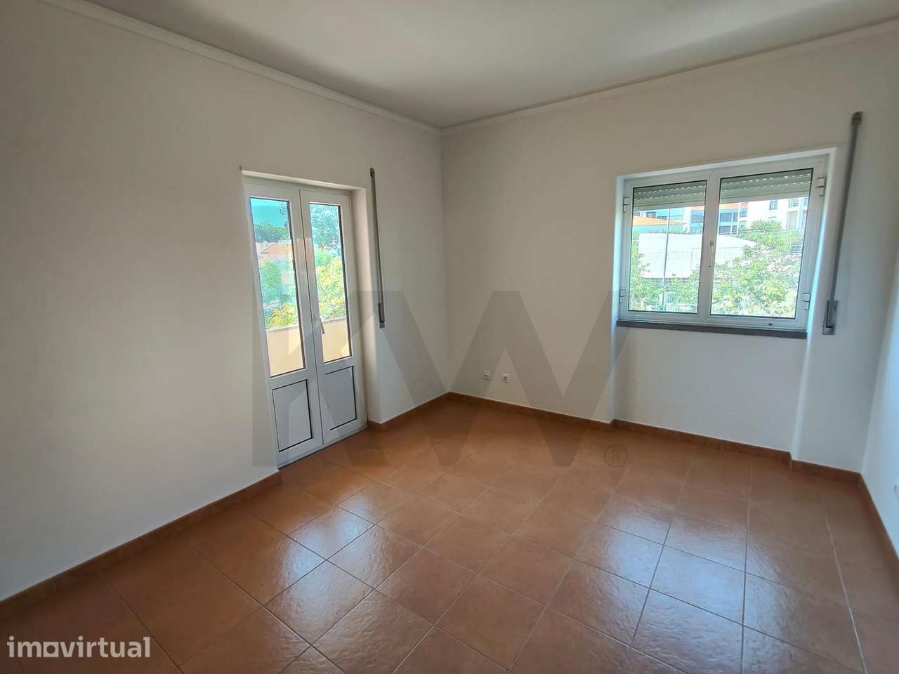 Apartamento T3 na Rua Bento Carqueja no Estoril - Grande imagem: 4/17