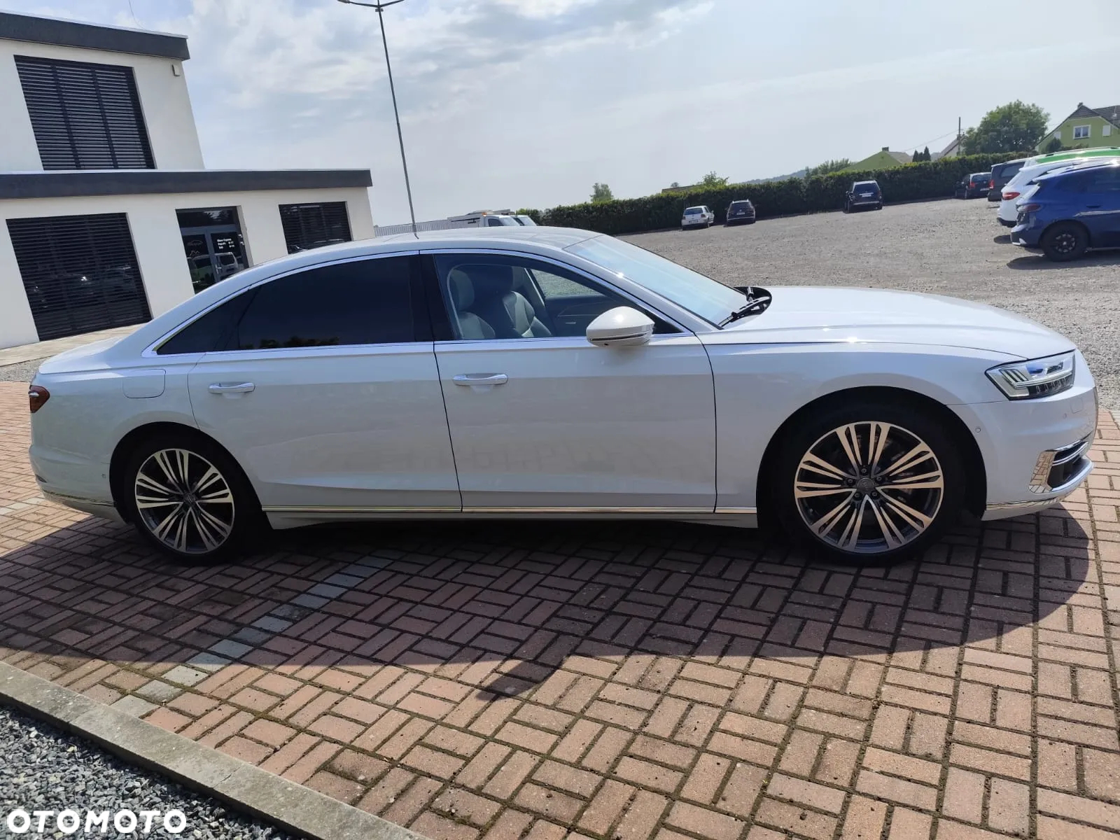 Audi A8 L 60 TFSI quattro tiptronic - 8