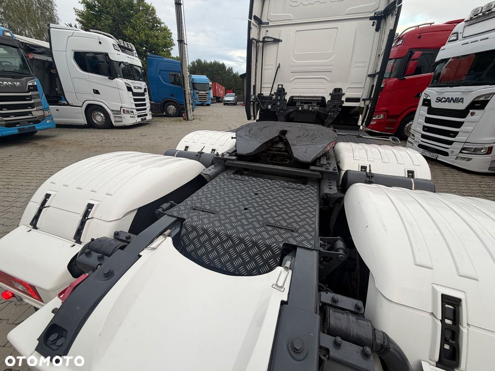 Scania R650 bez EGR SCANIA 6x4 66ton DMC pełna opcje - 30