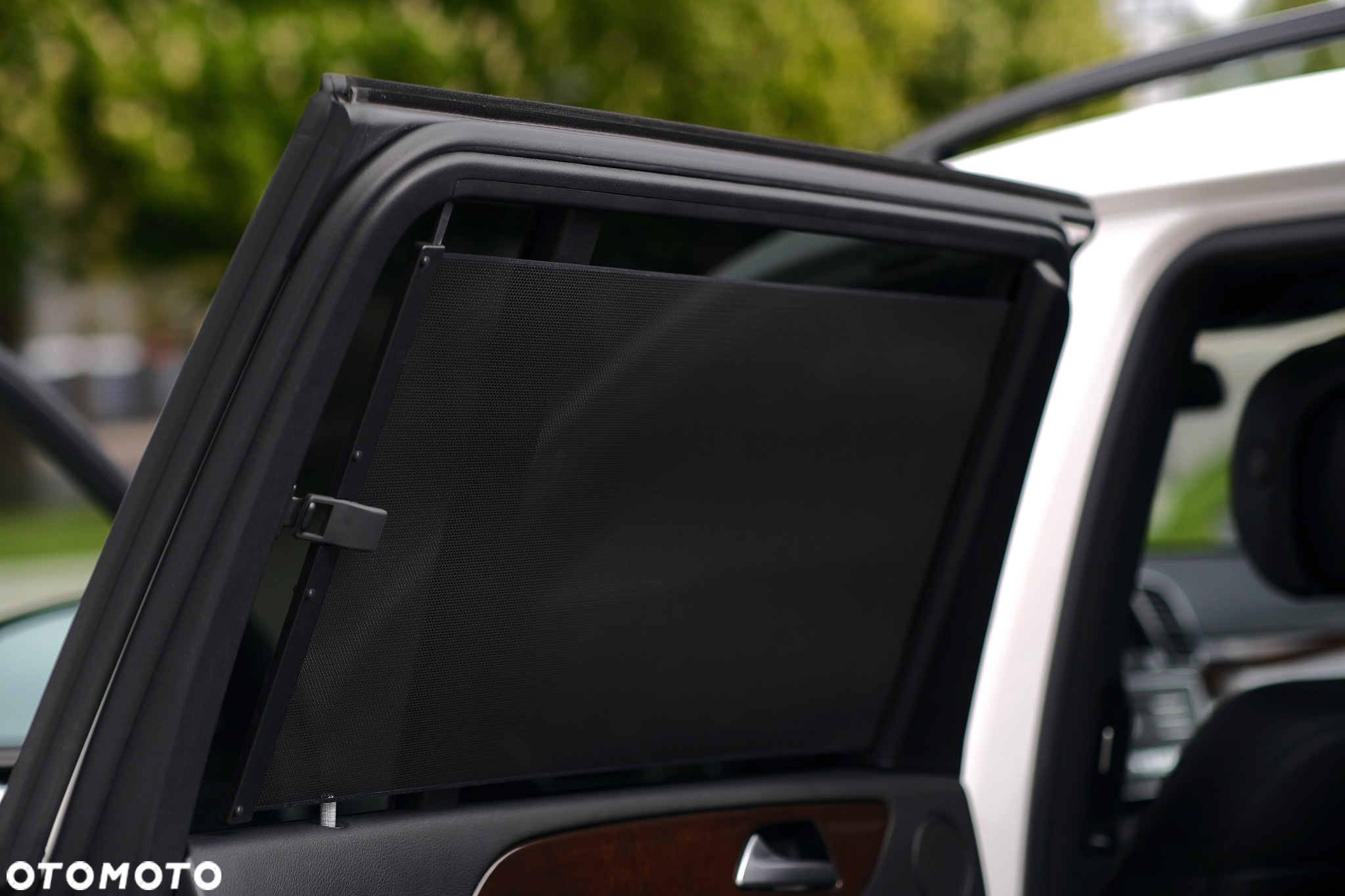 Mercedes-Benz GLS - 24