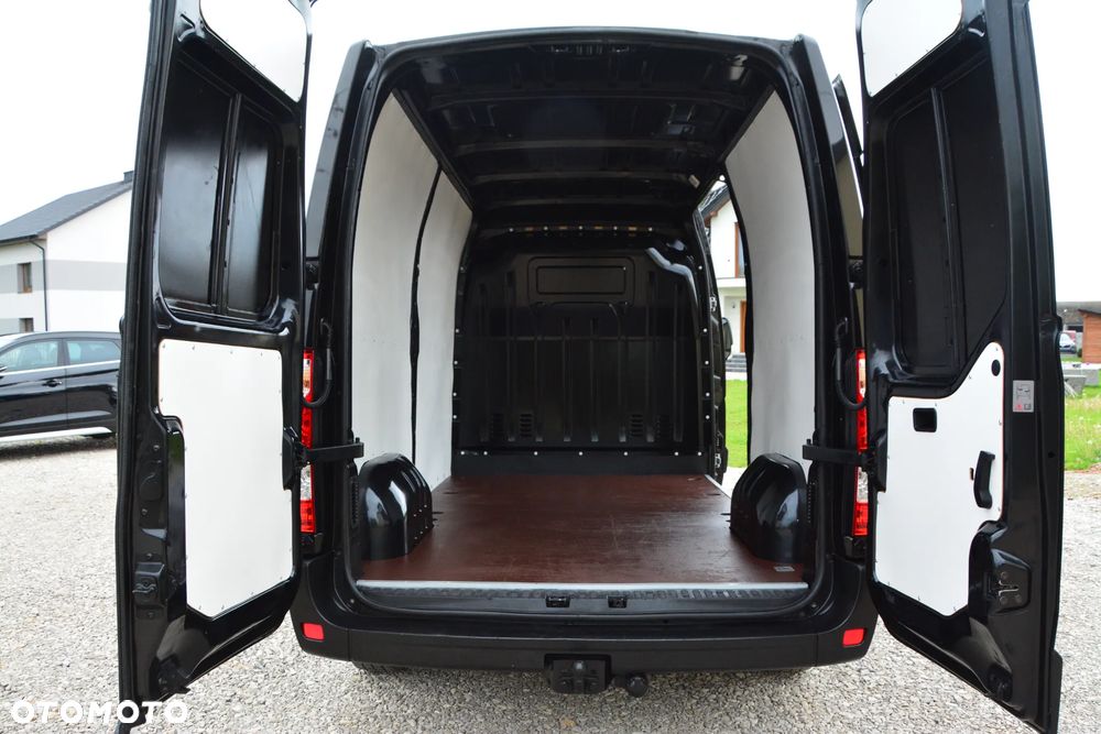 Nissan NV400 - 32