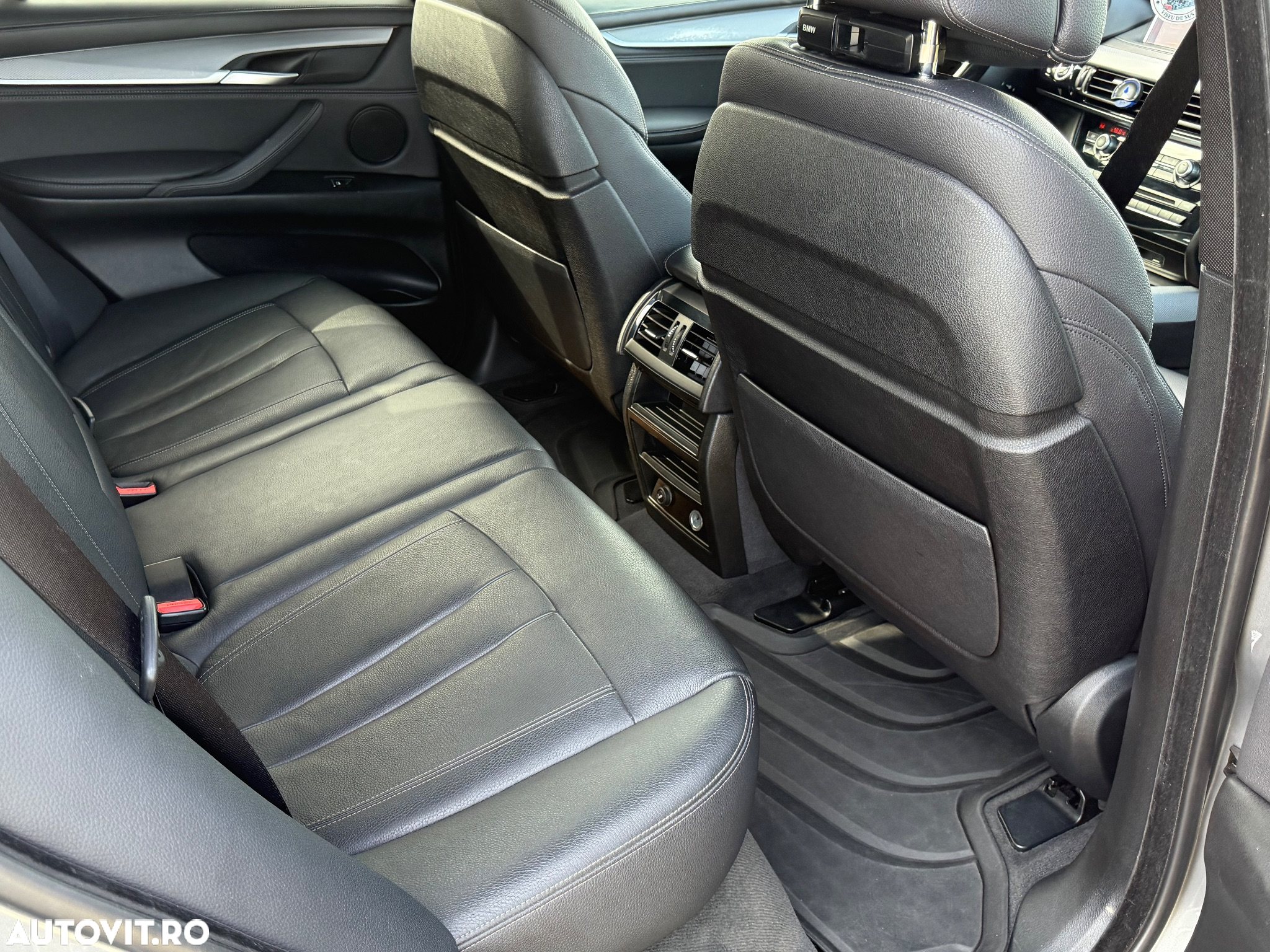 BMW X5 xDrive40d - 9